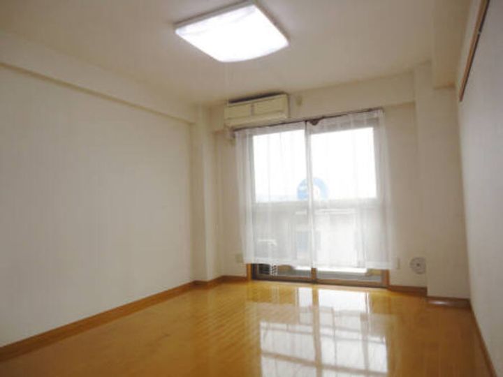 イミソーレの居間