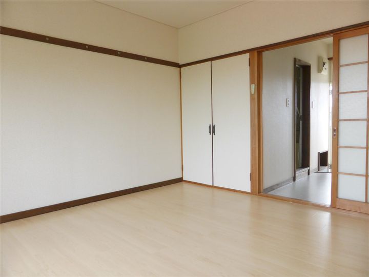 ハイツイーハトーブIの内装