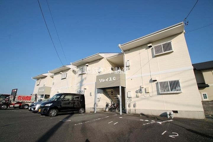 ソレイユBの外観