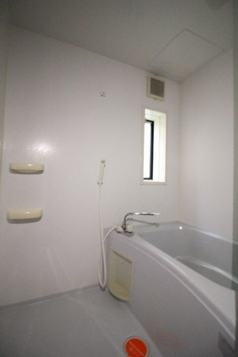 メゾンボヌールの風呂