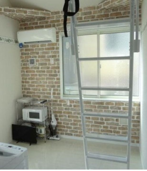 BDR横浜山手の居間