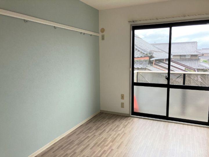 グリーンパークはやのBの居間