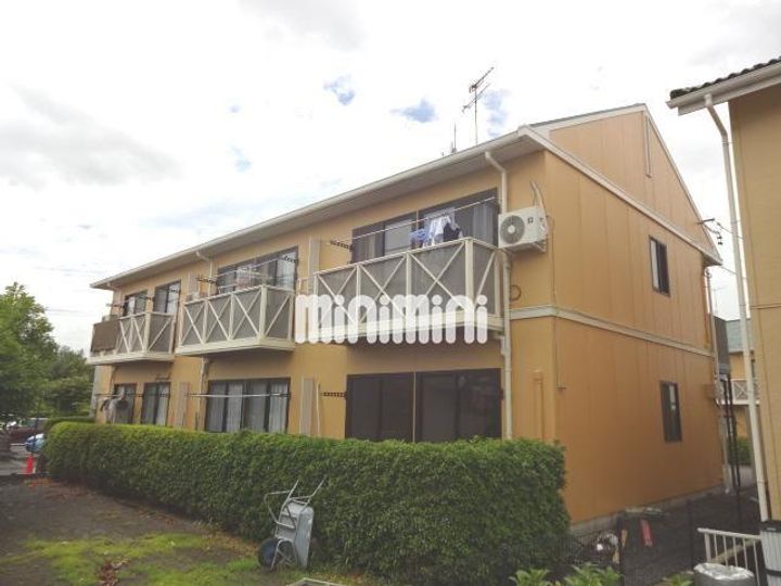 グリーンパークはやのBの外観