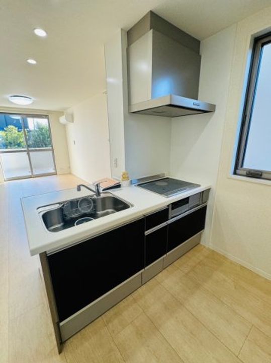 愛知県安城市桜井町桜西三丁目(一戸建)の賃貸物件のキッチン