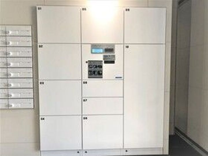 東京都中野区本町6の賃貸マンションの地図