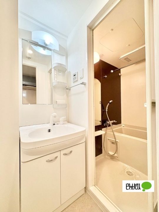 Luxe京都西大路の内装