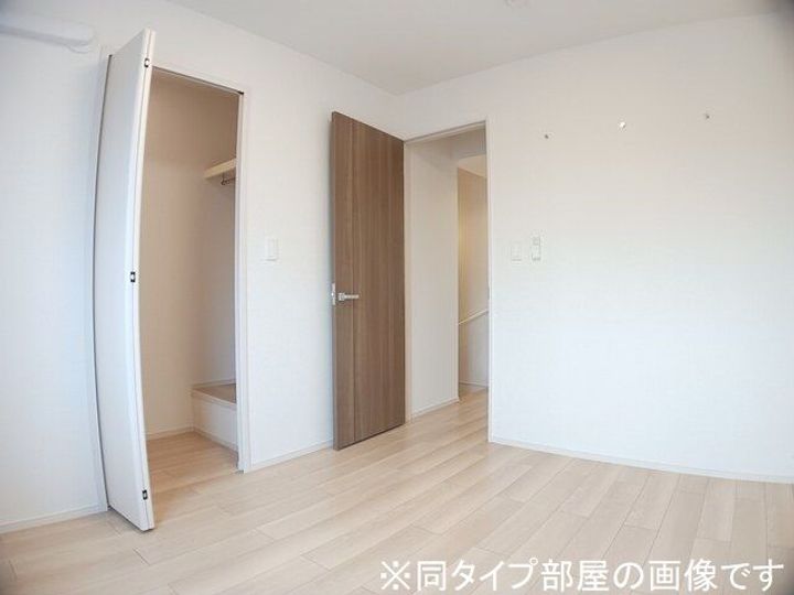 メゾンラテ稲葉の内装