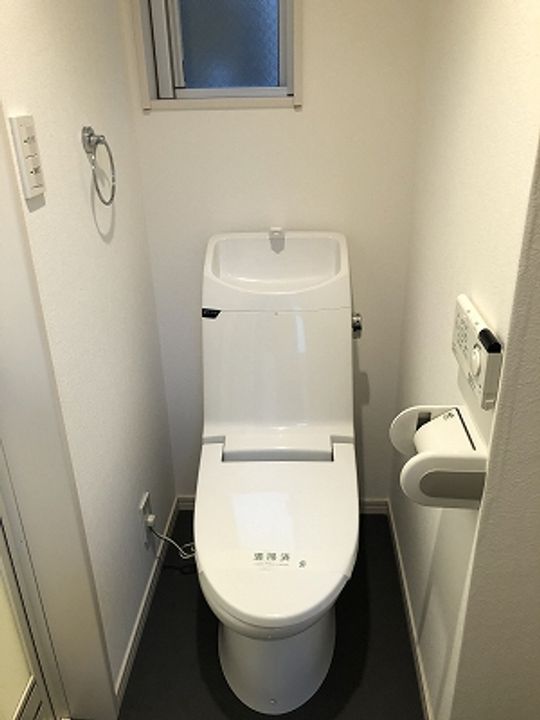 モデナエスタ明大前の内装