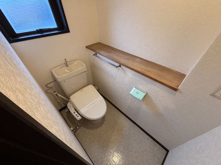 ロイヤルヒルズ台原Iの内装