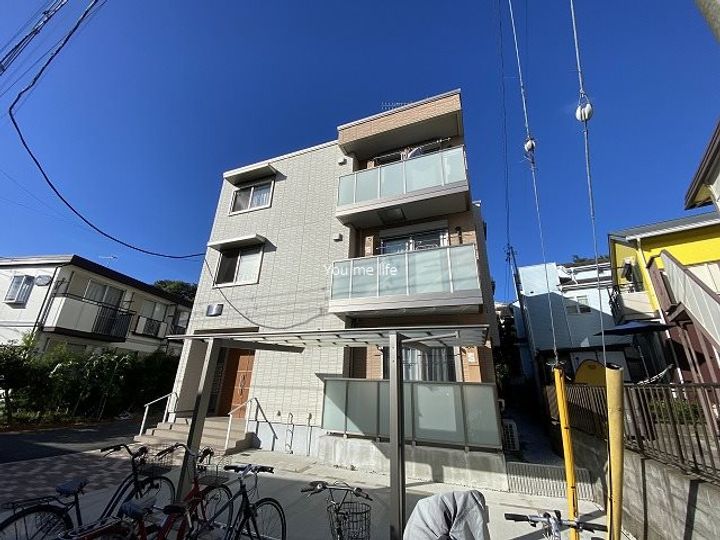 神奈川県鎌倉市大船5(マンション)の賃貸物件の外観