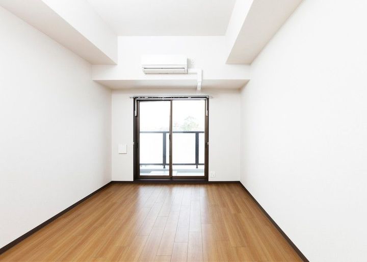 ラビグレイス武庫川ウェストの居間