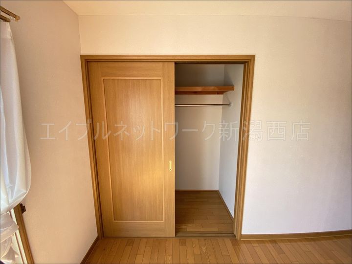 ミルトニアの内装