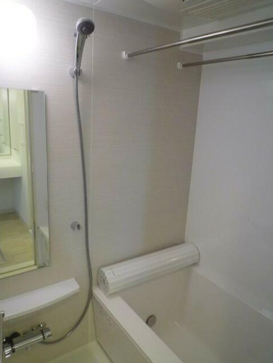 神奈川県横浜市神奈川区反町3(マンション)の賃貸物件の風呂