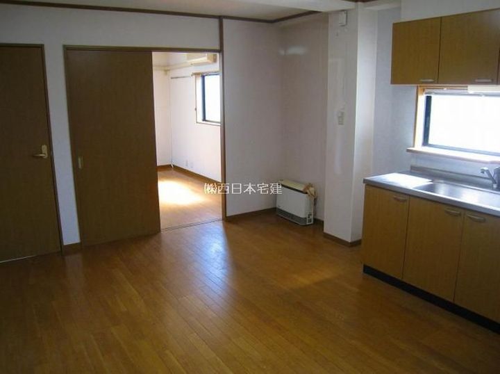 グランドハイツ大工の居間