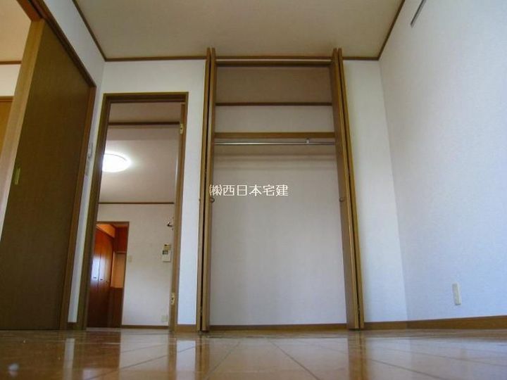 グランドハイツ大工の内装