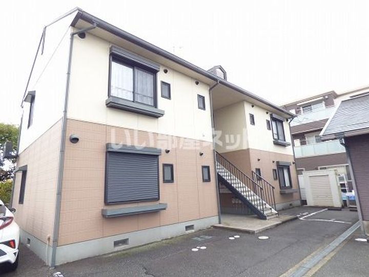 兵庫県加東市上中2(アパート)の賃貸物件の外観
