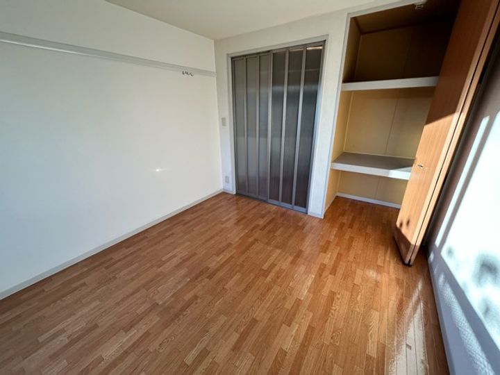 第5岸野ハイツの内装