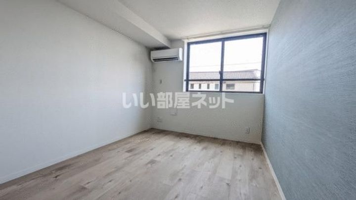 埼玉県狭山市新狭山3(マンション)の賃貸物件の居間