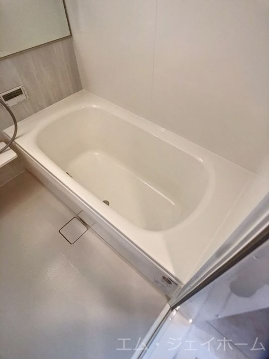 シャルールの風呂