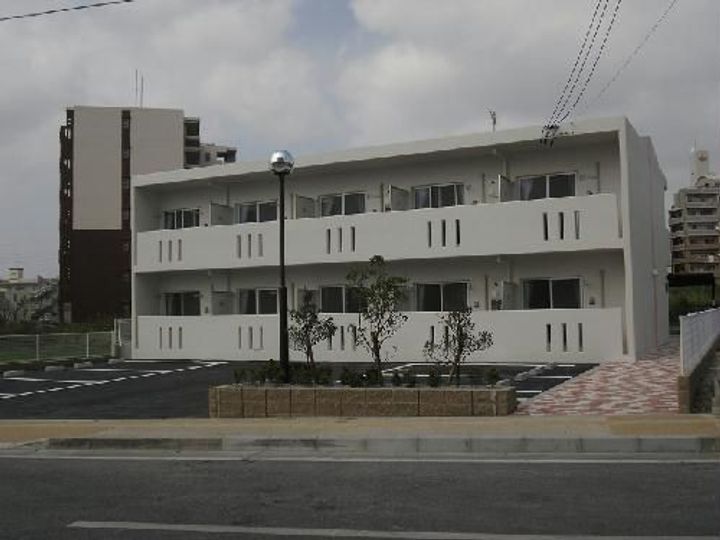 レオパレスすずらんの外観