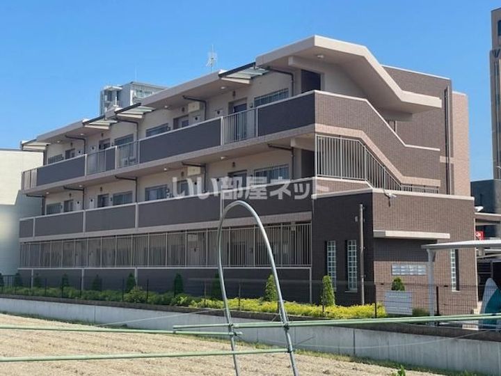 大阪府豊中市小曽根3(マンション)の賃貸物件の外観