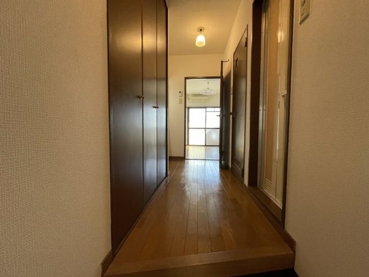 グランデ御池の玄関