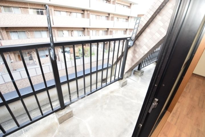 ヒルズ上野芝の内装