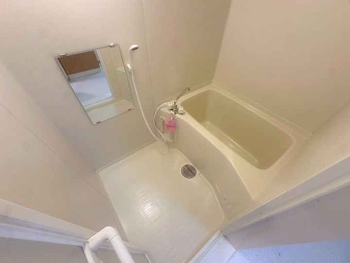 アヴァントの風呂