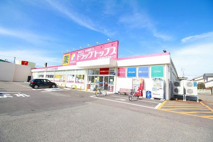 ラフォイアハイツの周辺