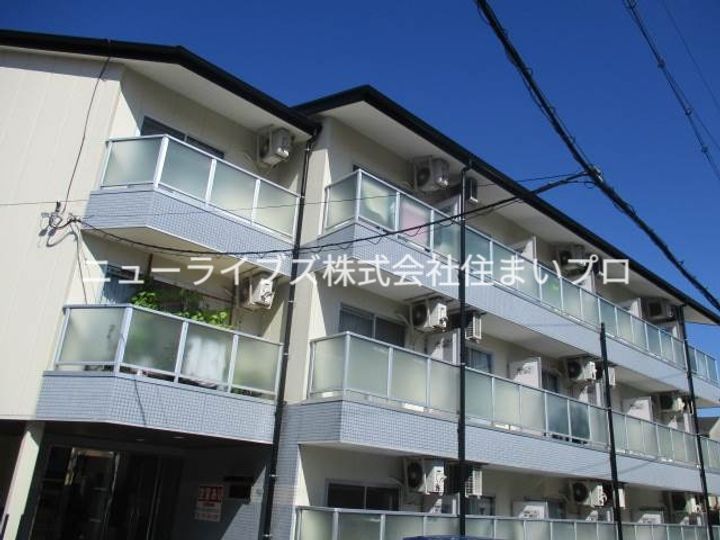 アメニティハウスの外観