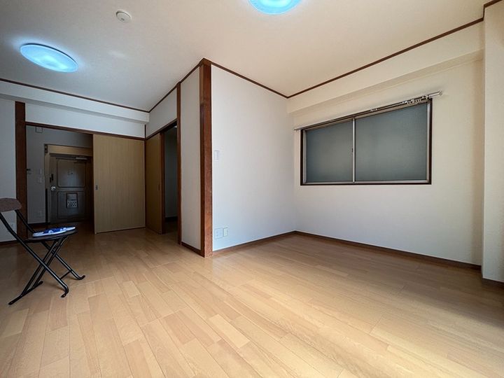 浅田ビルの内装