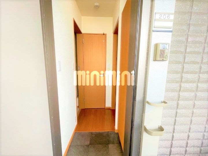 ミューベル ラビアンAの玄関