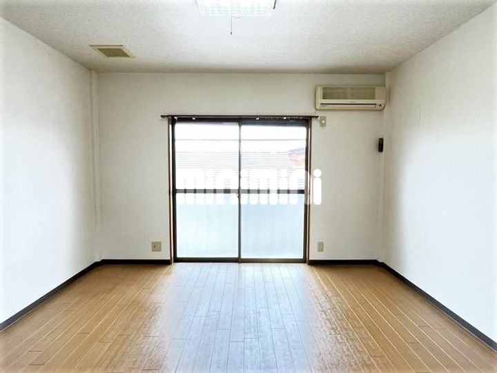 メゾンしらぎくの内装