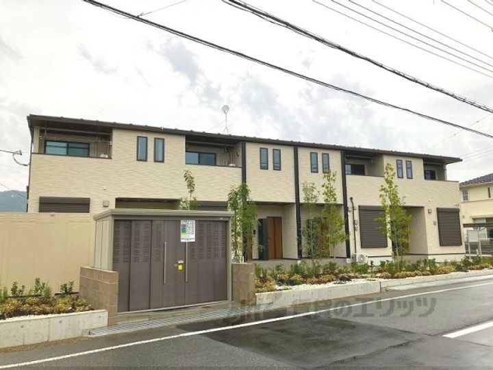 クレール丹波篠山1の外観