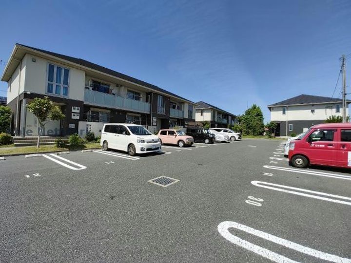 ヴィアソーレ壱番館・弐番館の地図