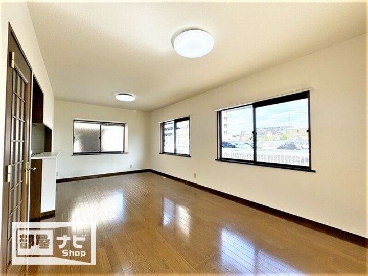 香川県高松市上之町3(一戸建)の賃貸物件の居間