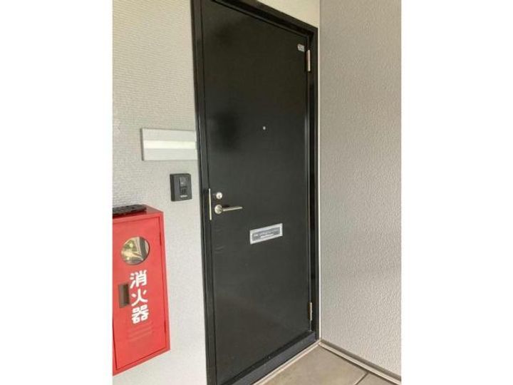 愛知県碧南市湖西町2(アパート)の賃貸物件の玄関