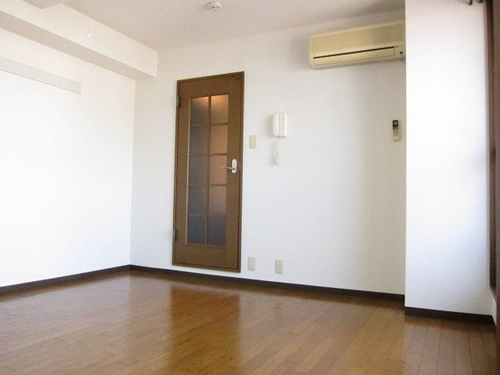 JOLIE MAISONの居間