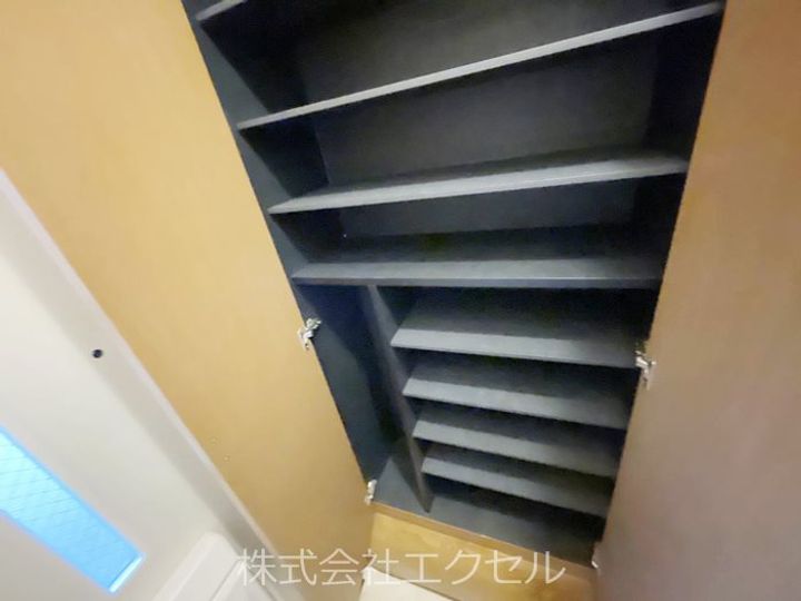 東京都青梅市新町3(一戸建)の賃貸物件の玄関