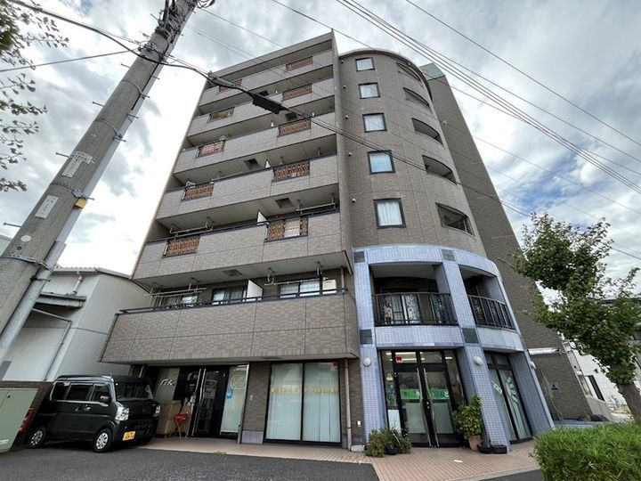 第23新井ビルの外観