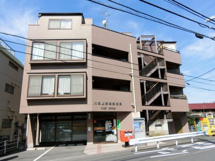 カーサ ソレアードの周辺