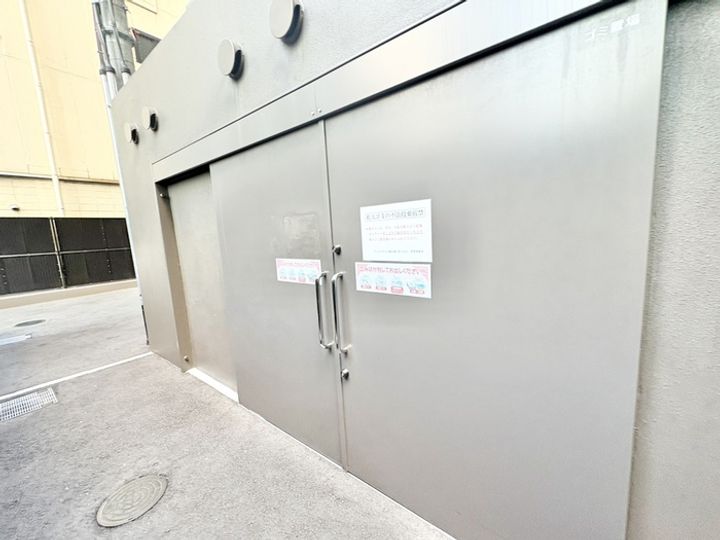 クレストコート靱公園 THE CLASSの地図