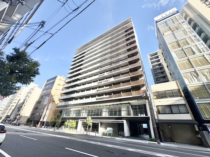 クレストコート靱公園 THE CLASSの外観