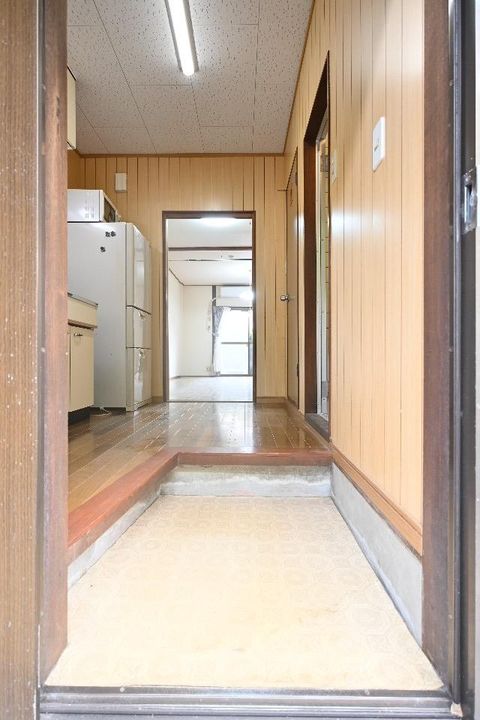 トーデンハイツIの玄関