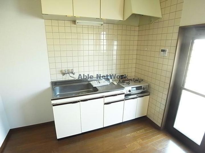 岐阜県羽島郡岐南町石原瀬1(一戸建)の賃貸物件のキッチン