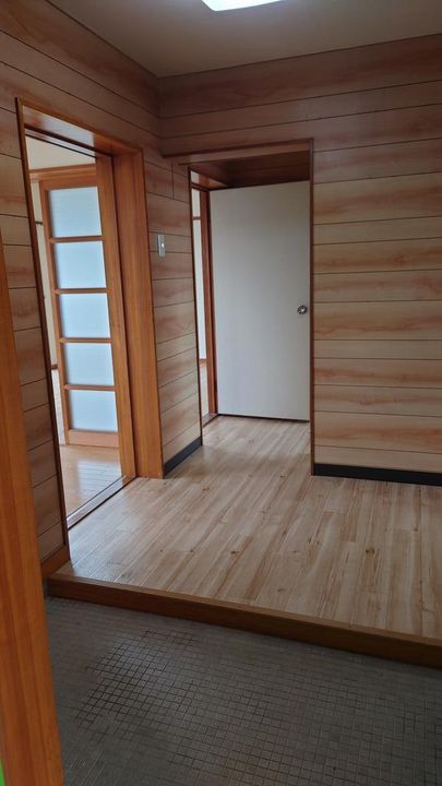 CITYハイツ 第1-301号の玄関