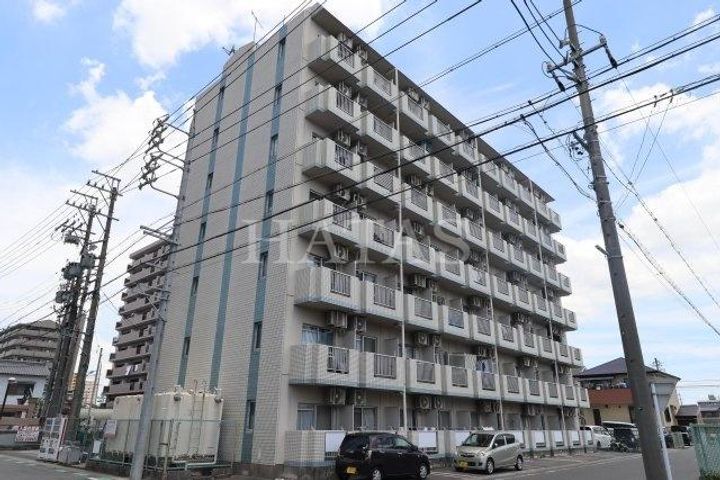 パレス三宝の外観