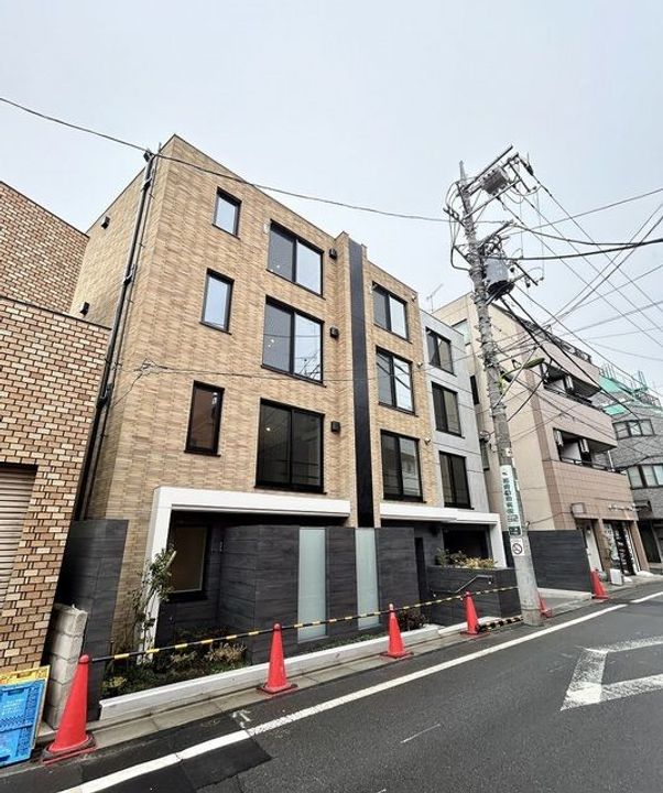GRANPASEO下北沢の外観