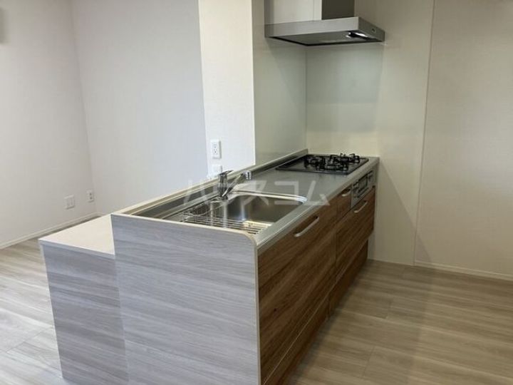 フォレストウッド B棟のキッチン