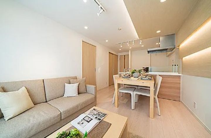 東建柏木マンションの居間